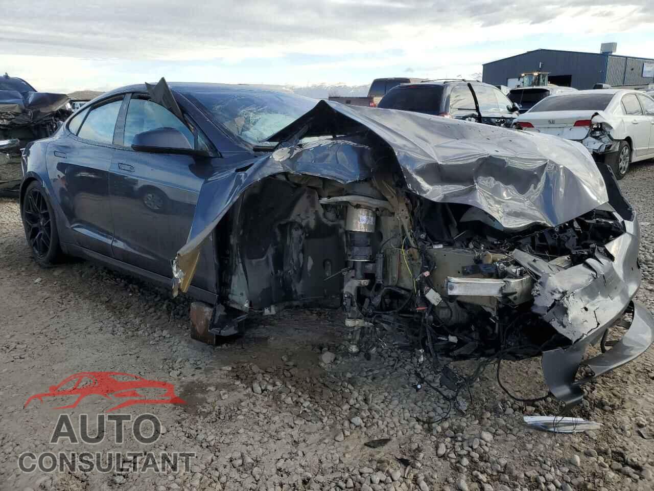 TESLA MODEL S 2021 - 5YJSA1E5XMF433428