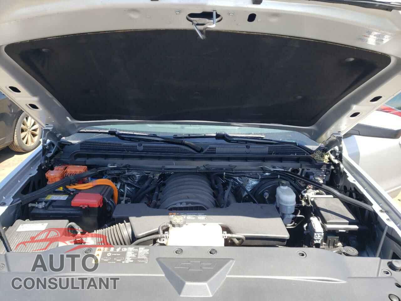 CHEVROLET SILVERADO 2018 - 3GCUKRER3JG266861