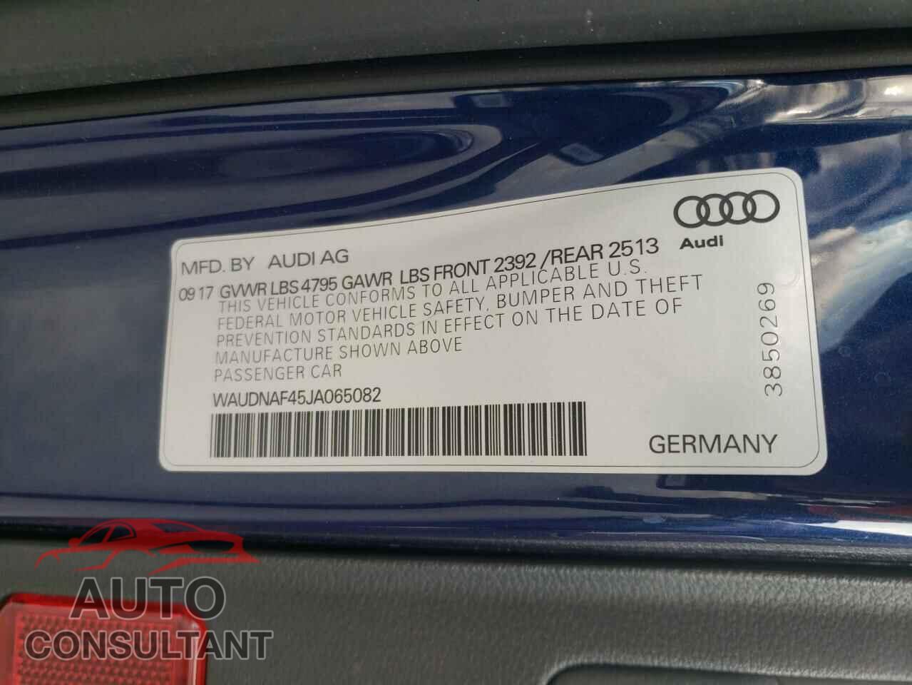AUDI A4 2018 - WAUDNAF45JA065082