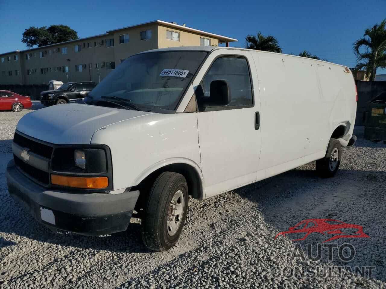 CHEVROLET EXPRESS 2013 - 1GCWGGBA5D1104262