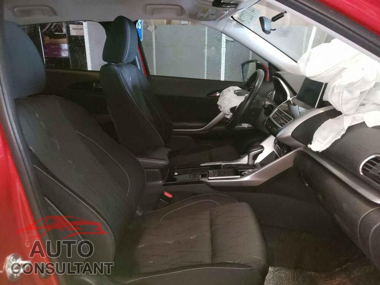 MITSUBISHI ECLIPSE 2018 - JA4AT5AA3JZ040306