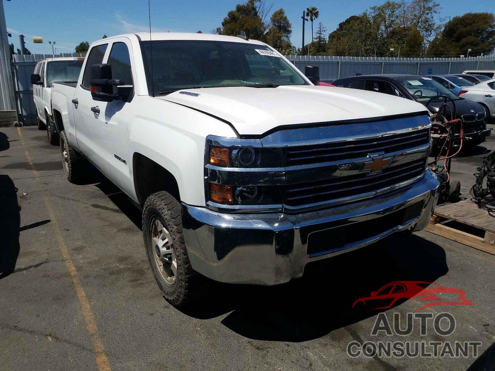 CHEVROLET SILVERADO 2016 - 1GC1KUE82GF275395