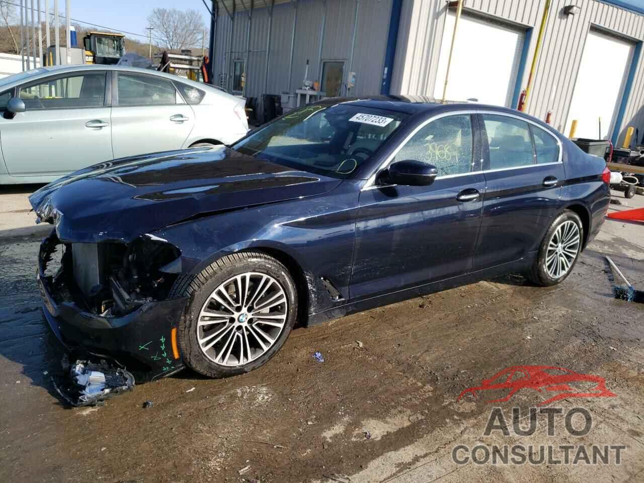 BMW 5 SERIES 2018 - WBAJE7C54JG892345