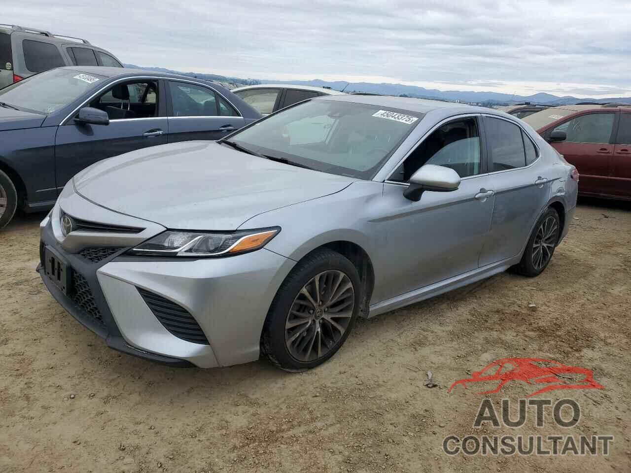 TOYOTA CAMRY 2020 - 4T1G11AK6LU882057