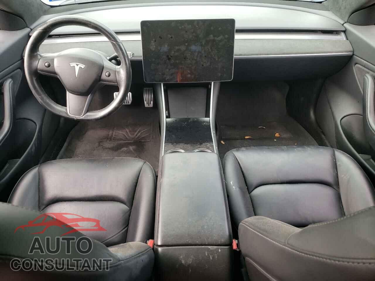 TESLA MODEL 3 2019 - 5YJ3E1EBXKF194071