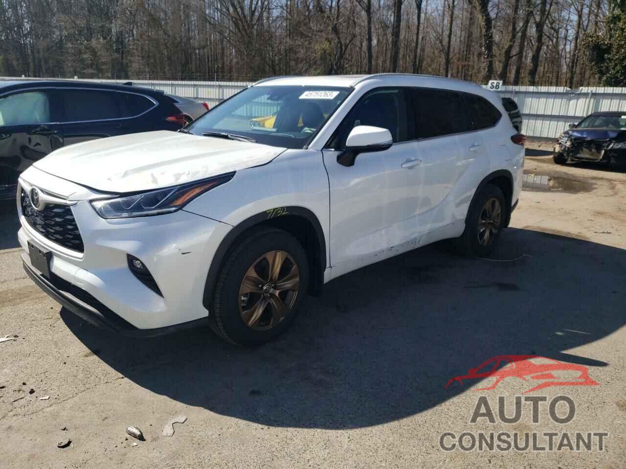 TOYOTA HIGHLANDER 2022 - 5TDGZRBH0NS574047