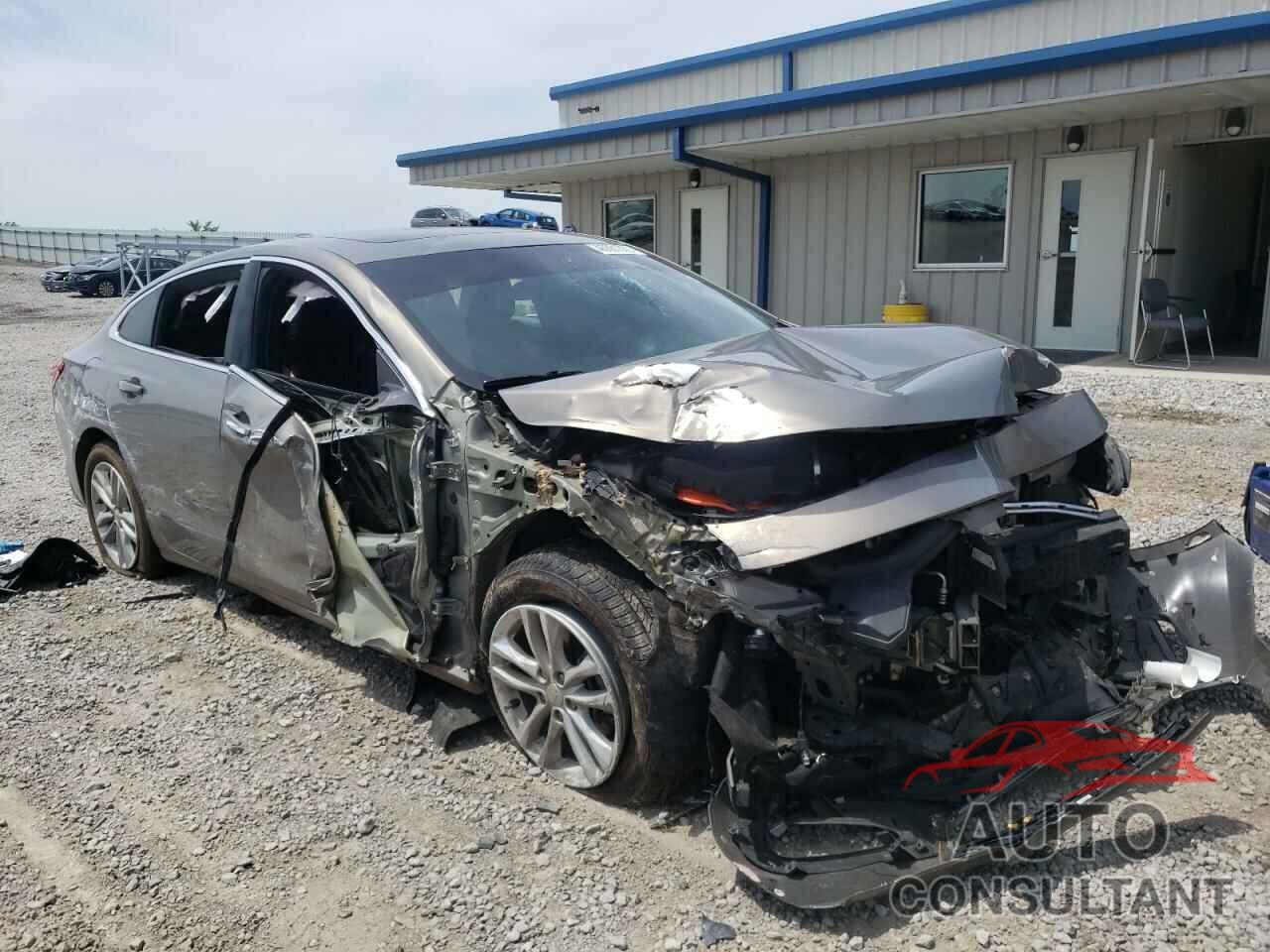 CHEVROLET MALIBU 2018 - 1G1ZD5ST9JF125439
