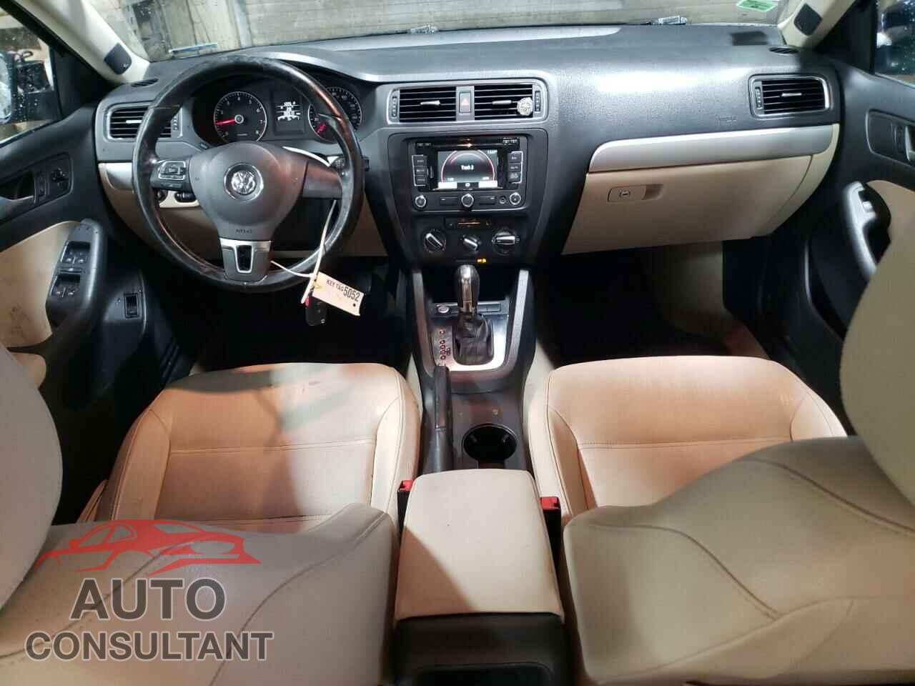 VOLKSWAGEN JETTA 2012 - 3VWLP7AJ7CM363998