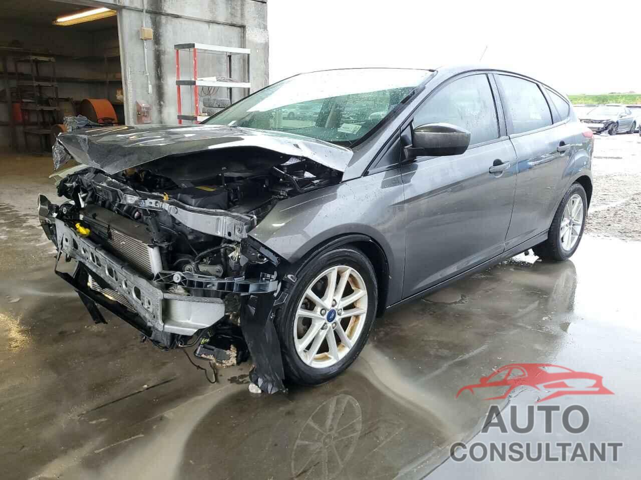 FORD FOCUS 2018 - 1FADP3K22JL318950