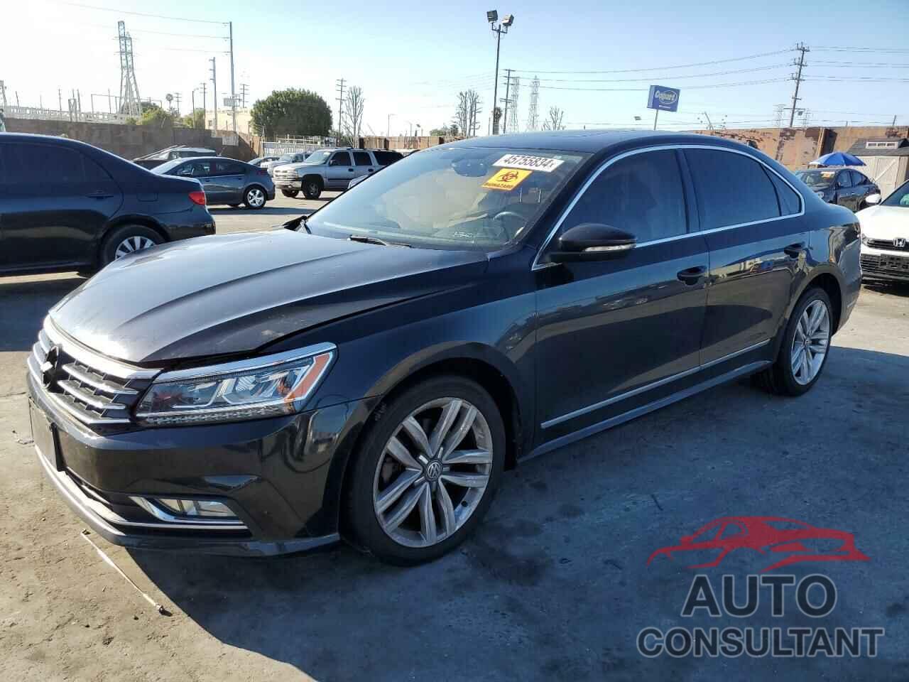 VOLKSWAGEN PASSAT 2017 - 1VWGT7A31HC044698