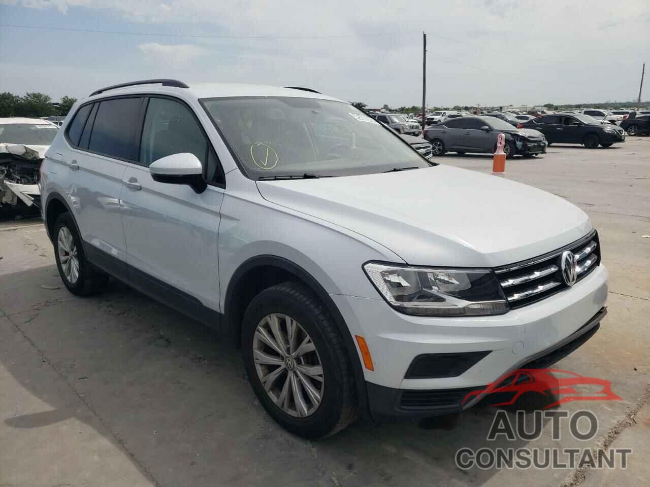 VOLKSWAGEN TIGUAN 2018 - 3VV1B7AX4JM079577