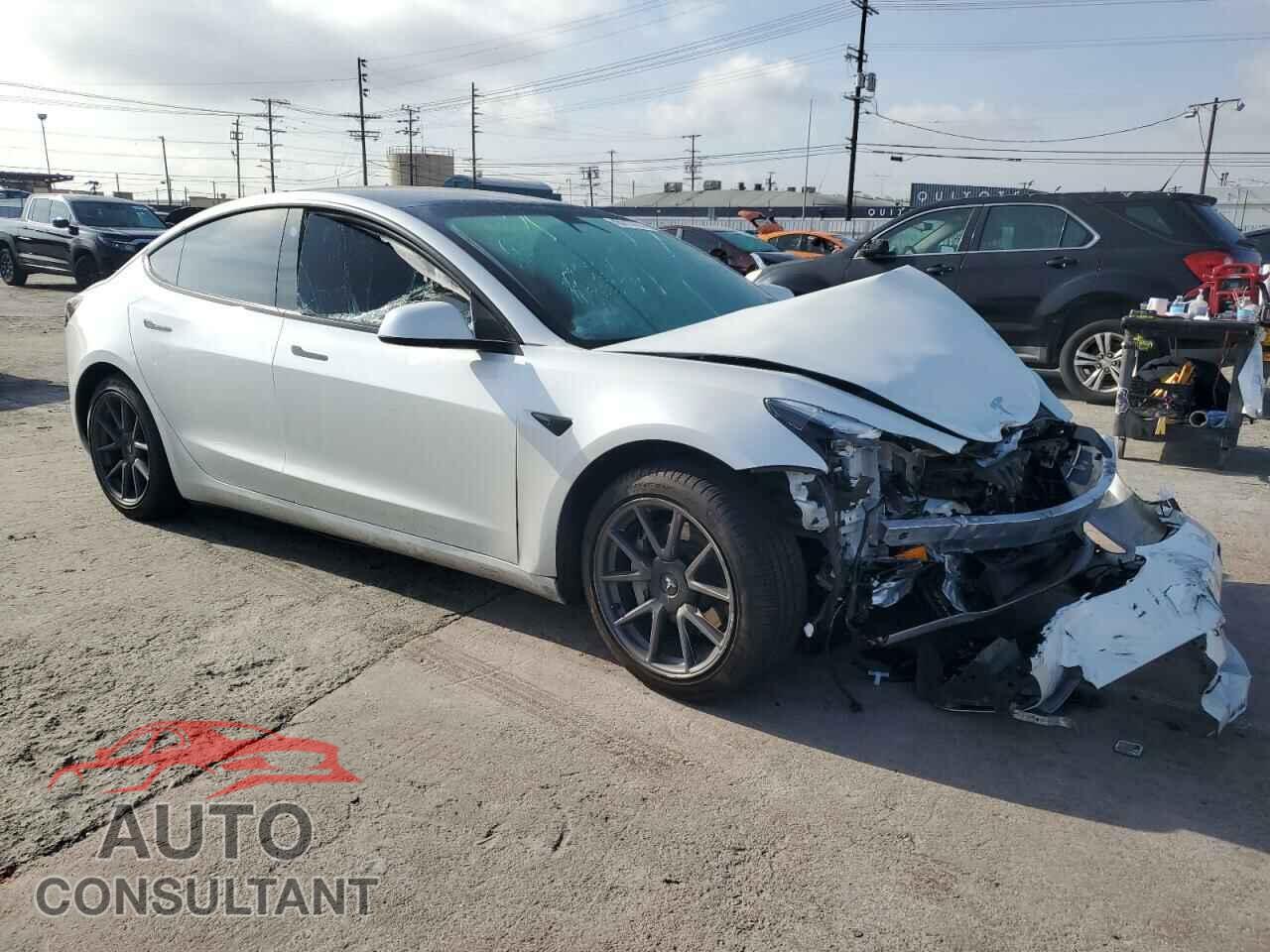 TESLA MODEL 3 2021 - 5YJ3E1EA5MF874423