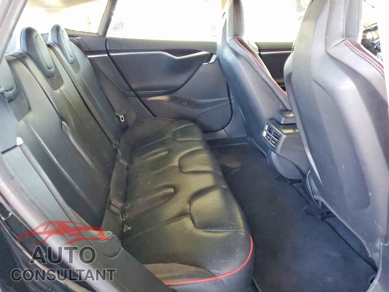 TESLA MODEL S 2013 - 5YJSA1CP8DFP07441