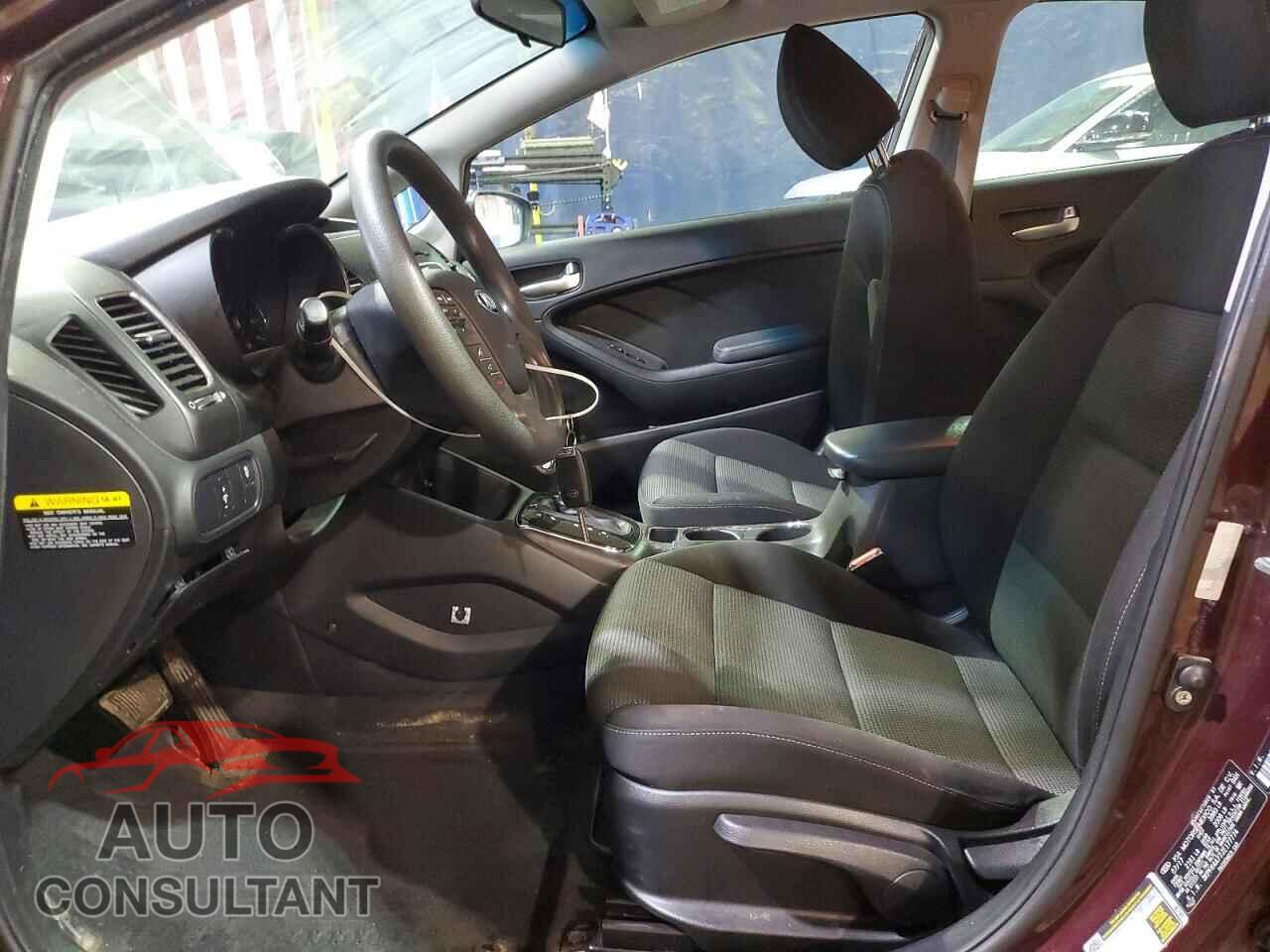 KIA FORTE 2018 - 3KPFK4A77JE177774
