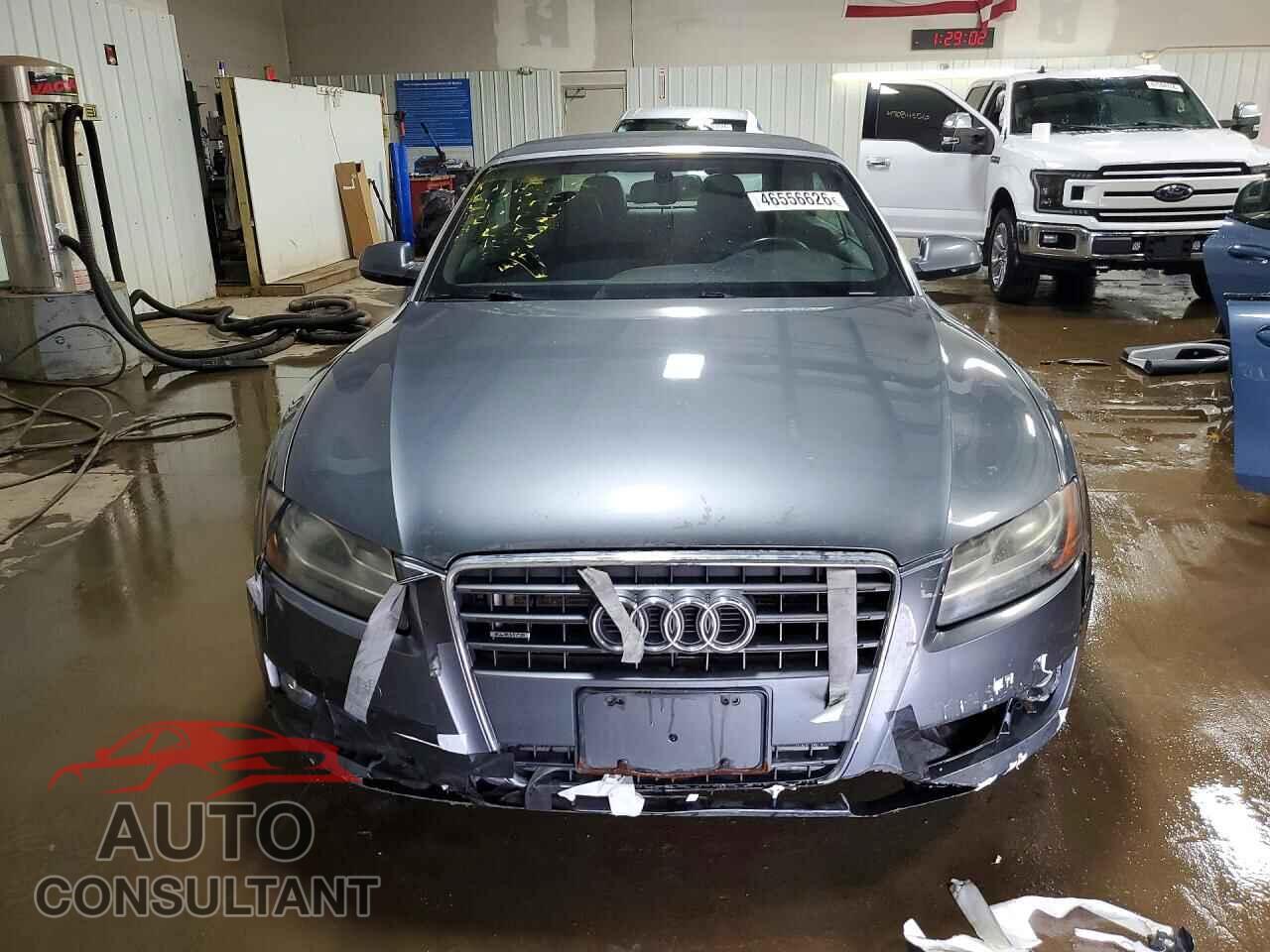 AUDI A5 2012 - WAULFAFH4CN000666