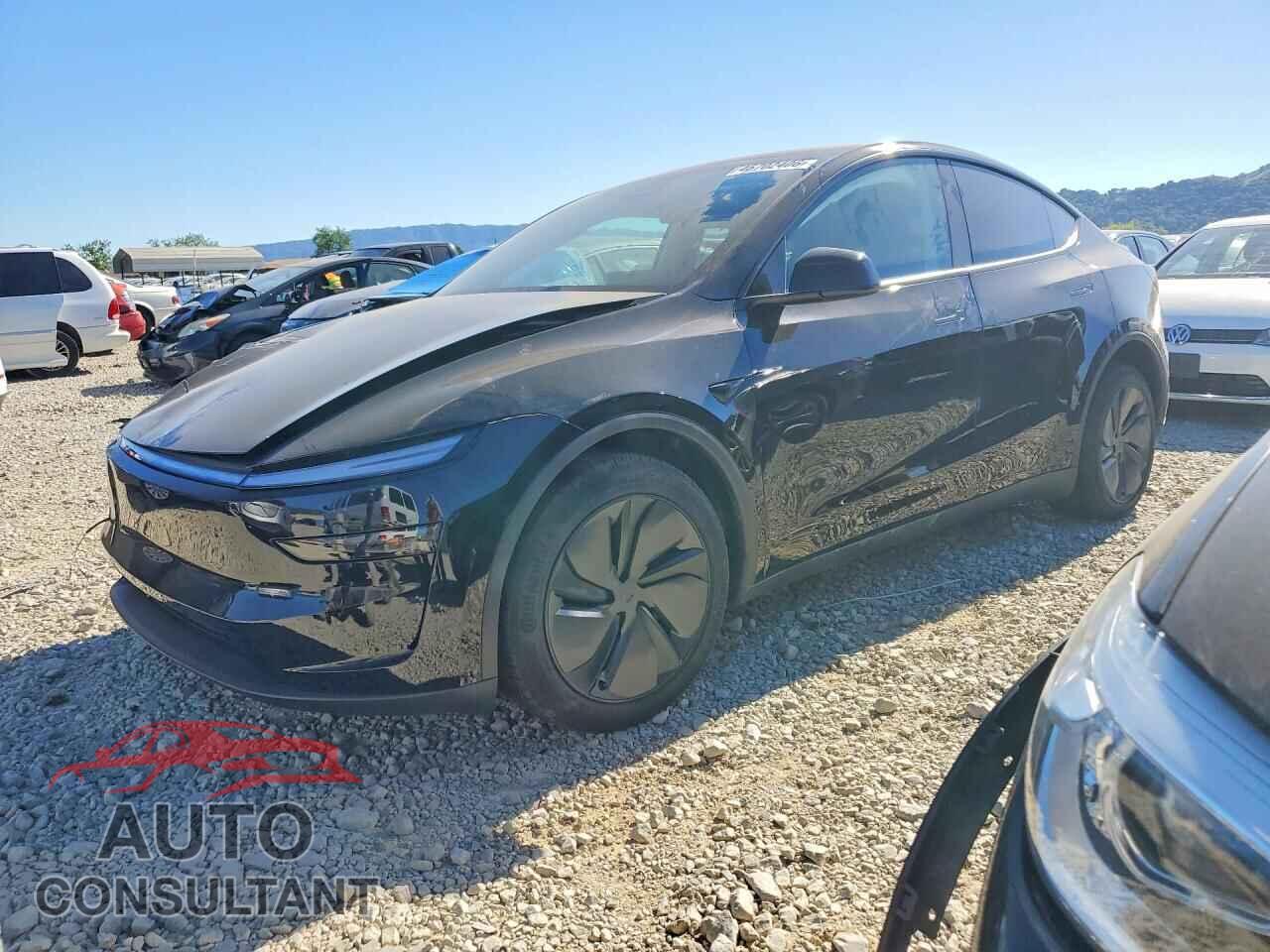TESLA MODEL Y 2026 - 7SAYGDEE4TF564513