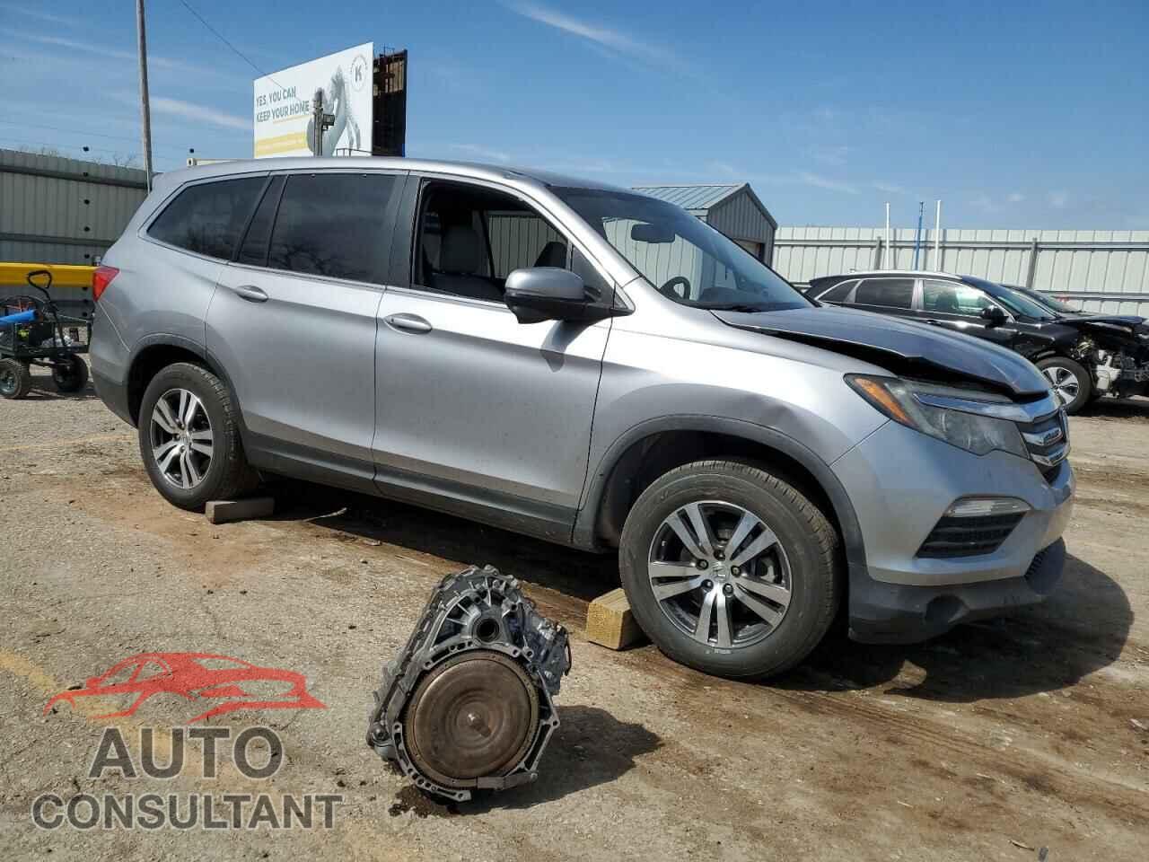 HONDA PILOT 2017 - 5FNYF5H52HB011755