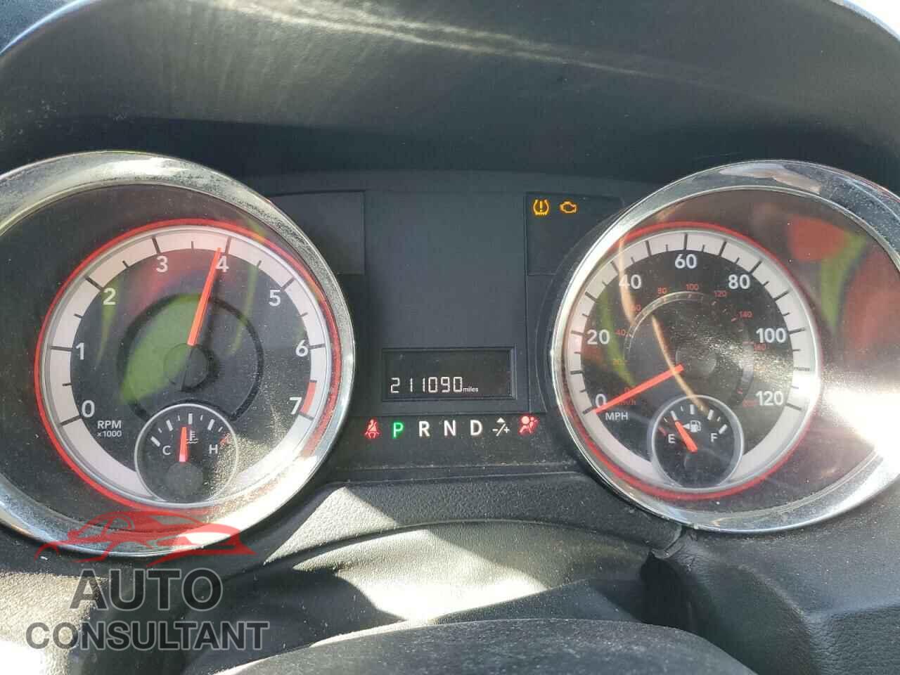 DODGE CARAVAN 2012 - 2C4RDGCG2CR190617