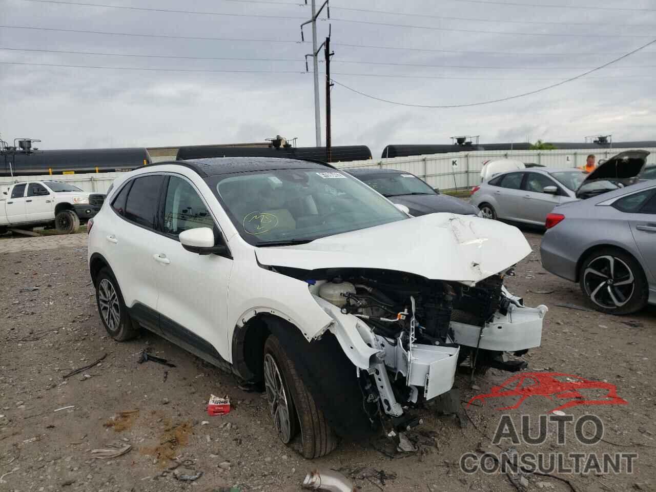 FORD ESCAPE 2021 - 1FMCU9H61MUA61043