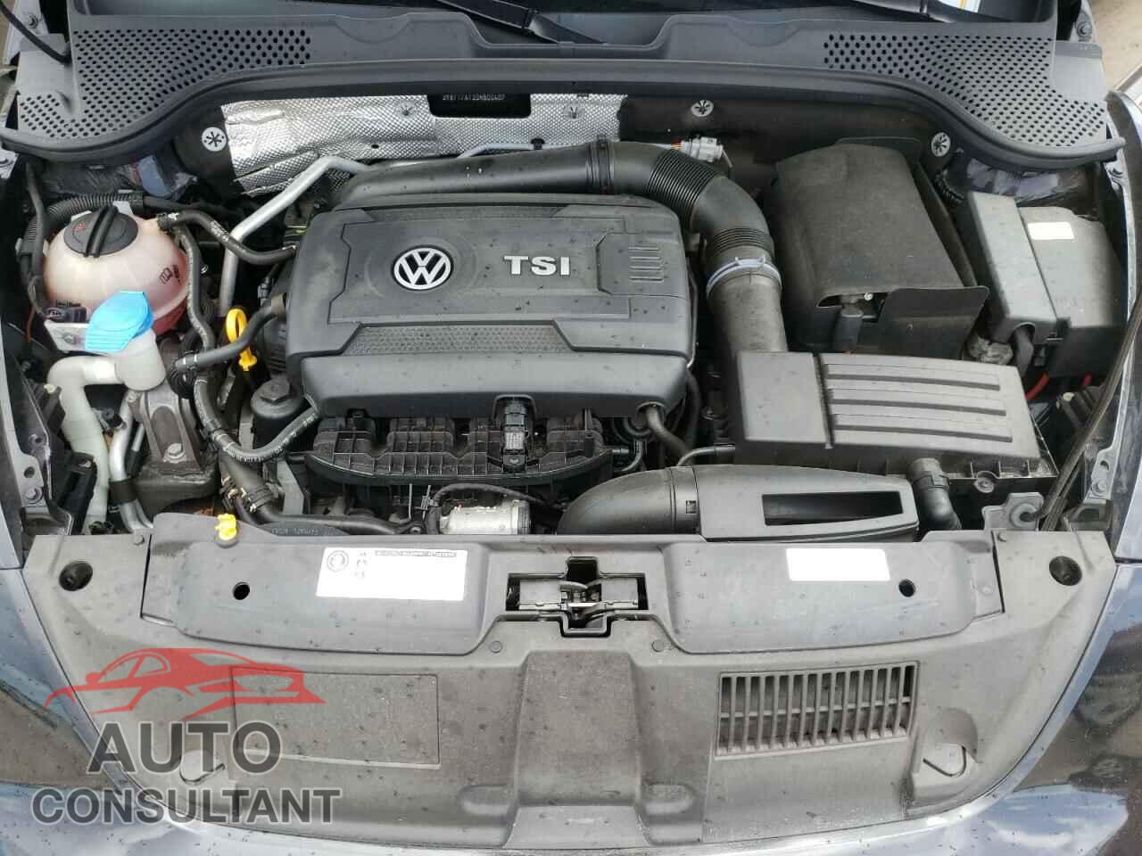 VOLKSWAGEN BEETLE 2016 - 3VW7T7AT2GM800407