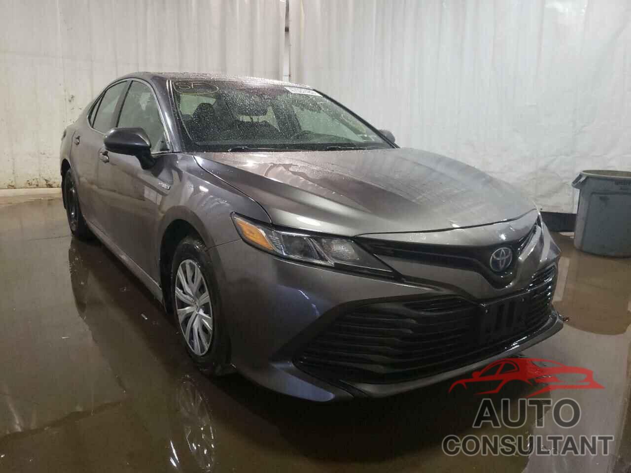 TOYOTA CAMRY 2018 - 4T1B31HK0JU001263