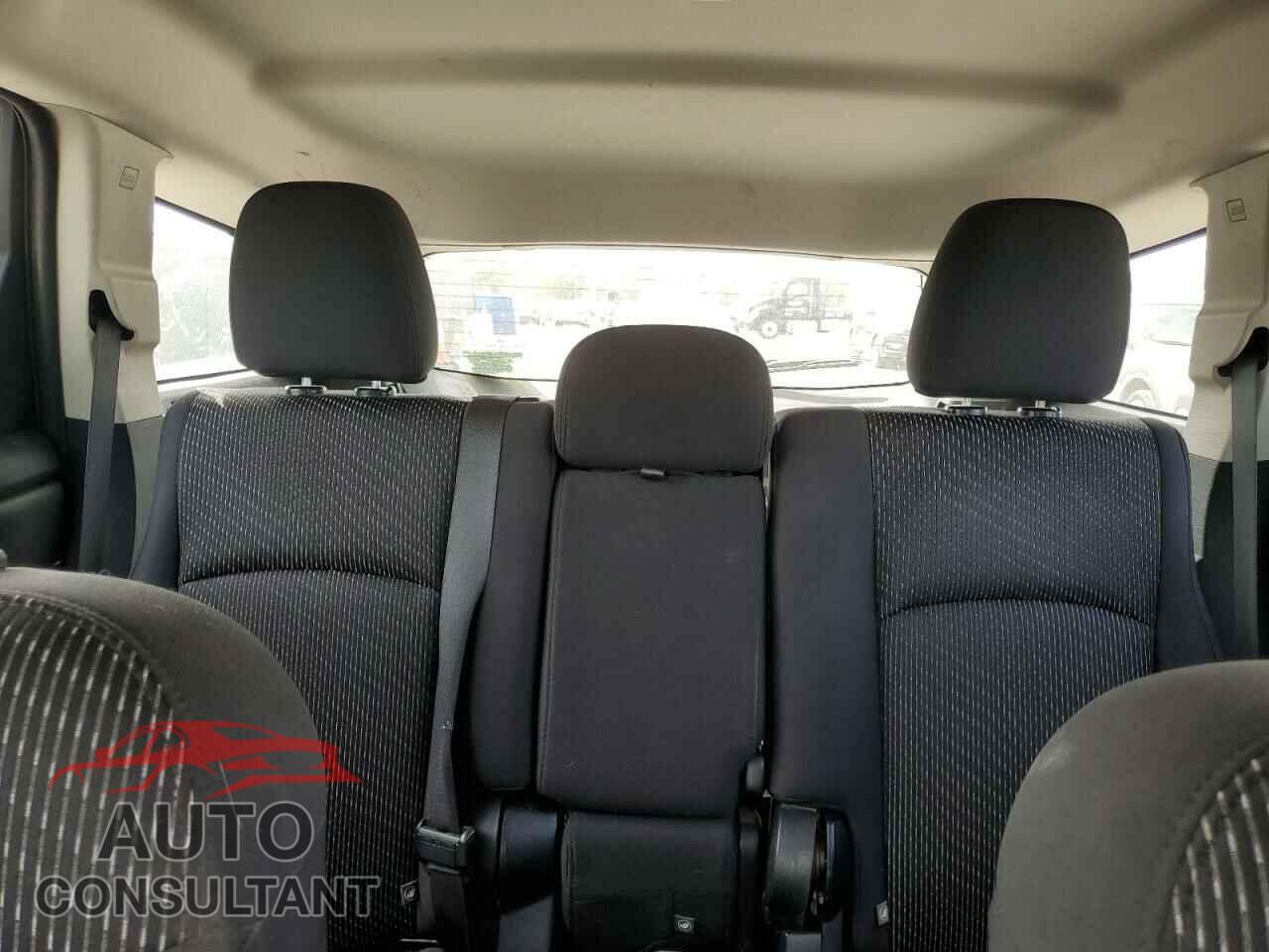 DODGE JOURNEY 2015 - 3C4PDCAB1FT592590