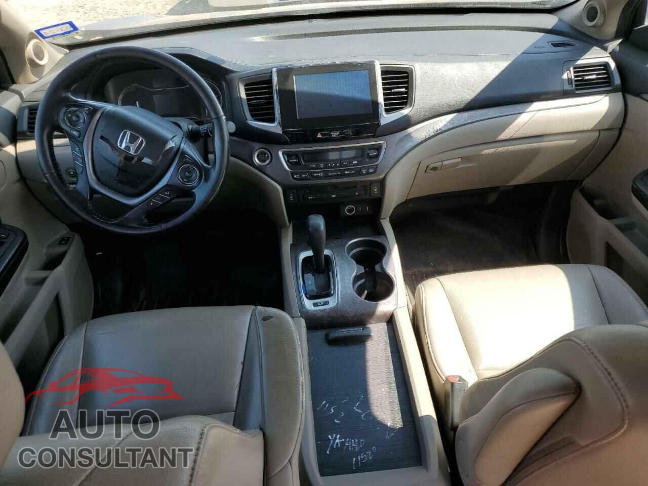 HONDA PILOT 2016 - 5FNYF6H80GB005239