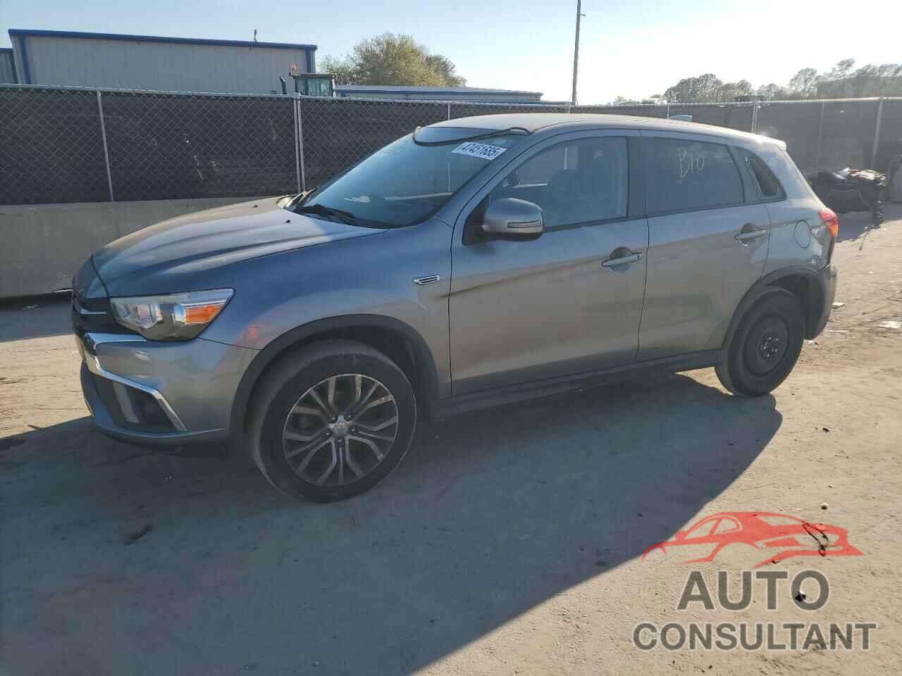 MITSUBISHI OUTLANDER 2018 - JA4AR3AW0JU001779