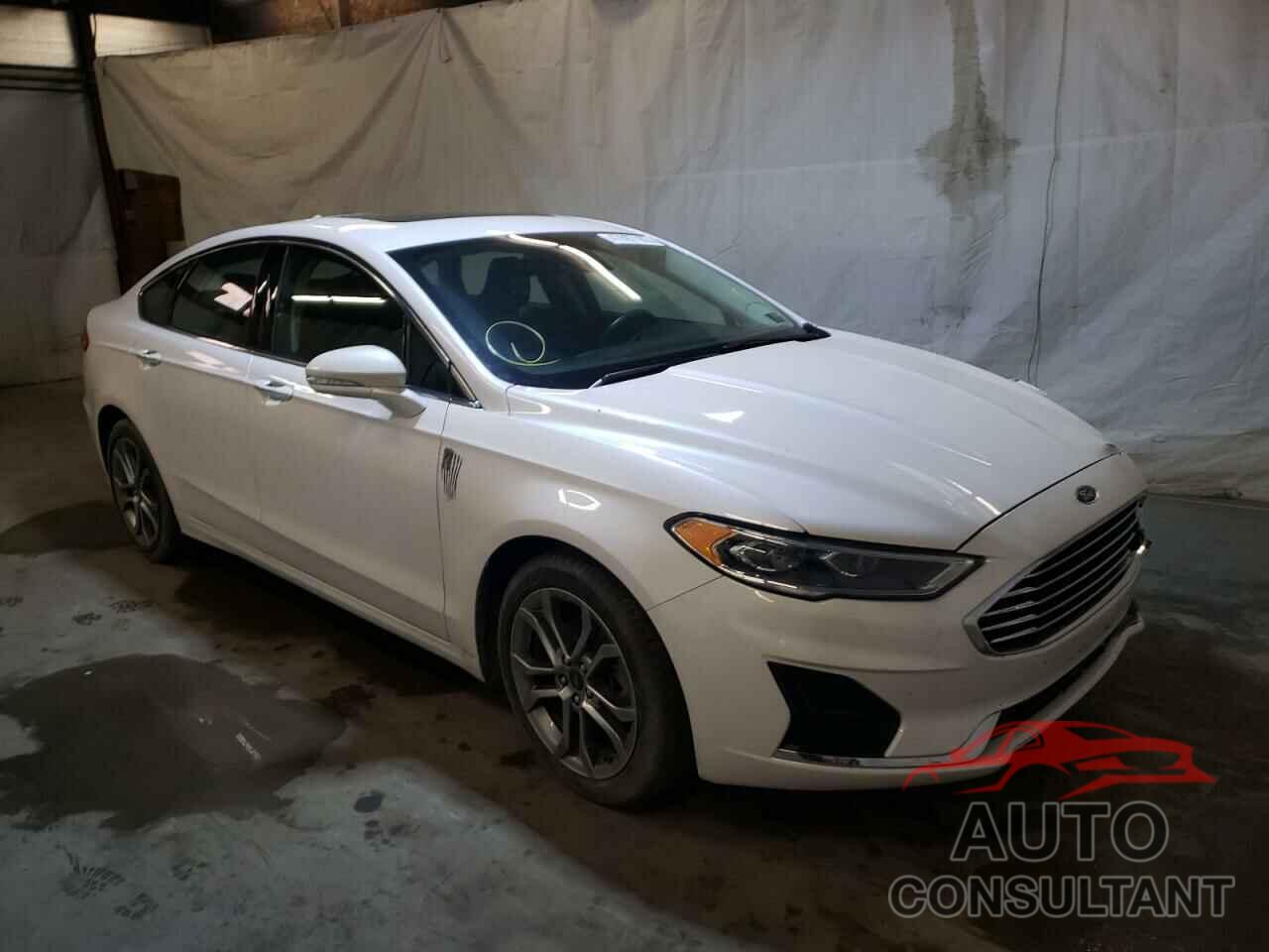 FORD FUSION 2019 - 3FA6P0CD9KR107917