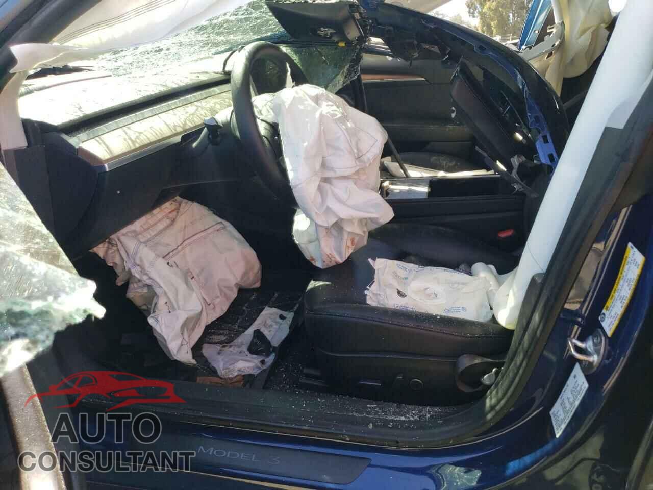 TESLA MODEL 3 2022 - 5YJ3E1EA0NF200097