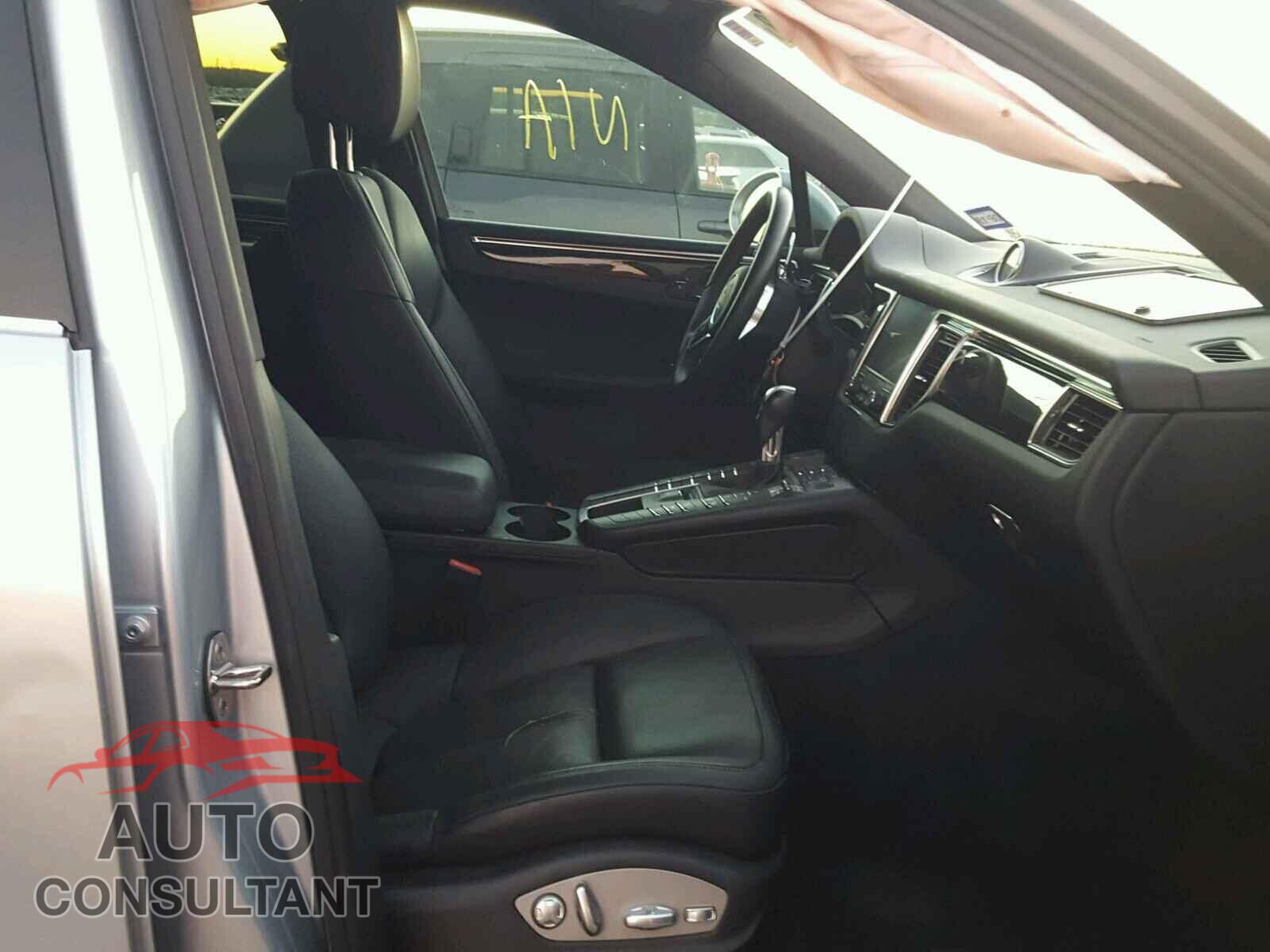 PORSCHE MACAN S 2017 - WP1AB2A57HLB11710