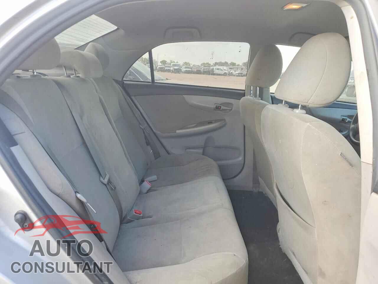 TOYOTA COROLLA 2013 - 2T1BU4EE0DC065158