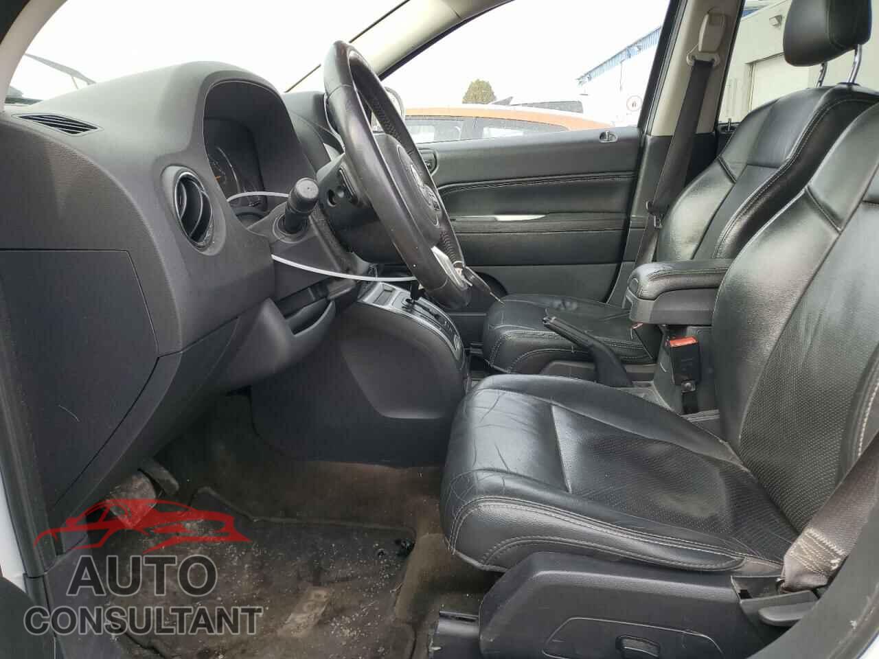 JEEP COMPASS 2017 - 1C4NJDAB7HD164165