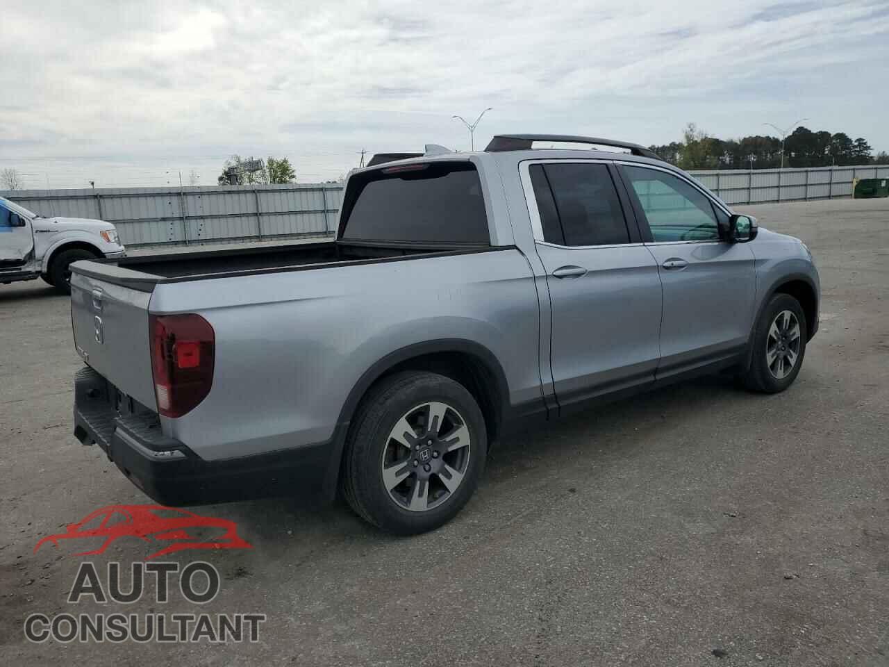 HONDA RIDGELINE 2017 - 5FPYK2F55HB011740