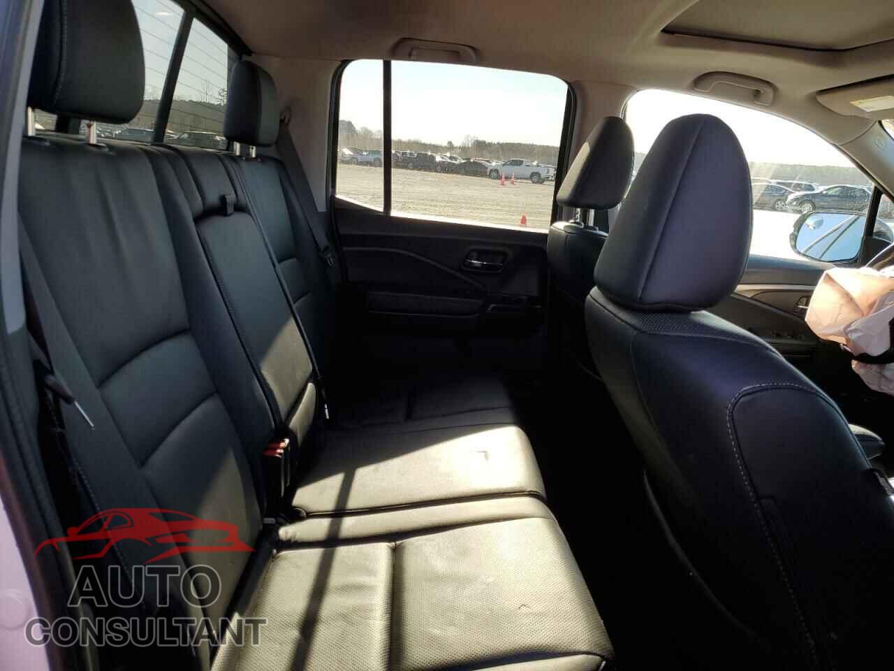 HONDA RIDGELINE 2019 - 5FPYK3F50KB045100
