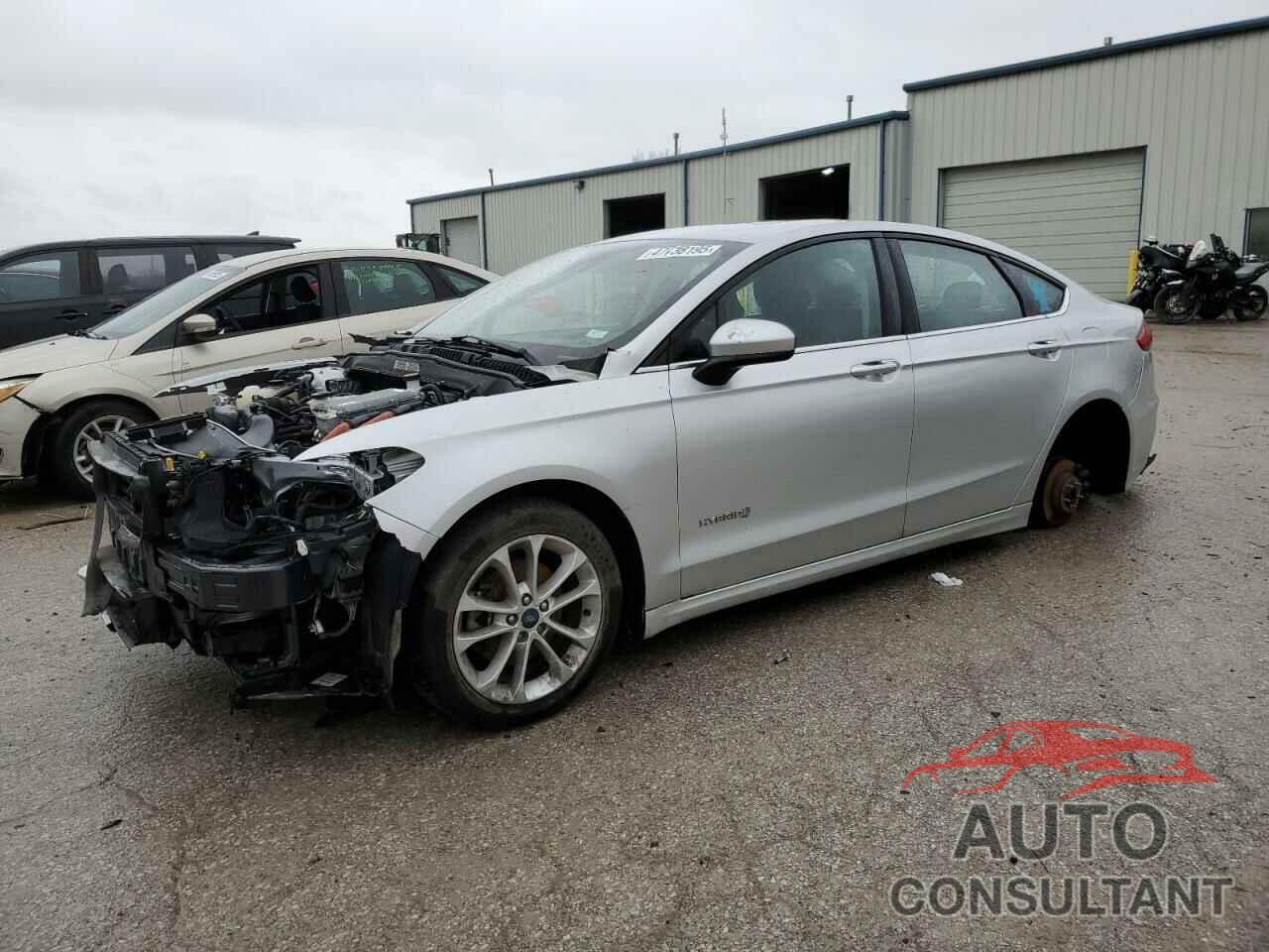 FORD FUSION 2019 - 3FA6P0LU1KR138241
