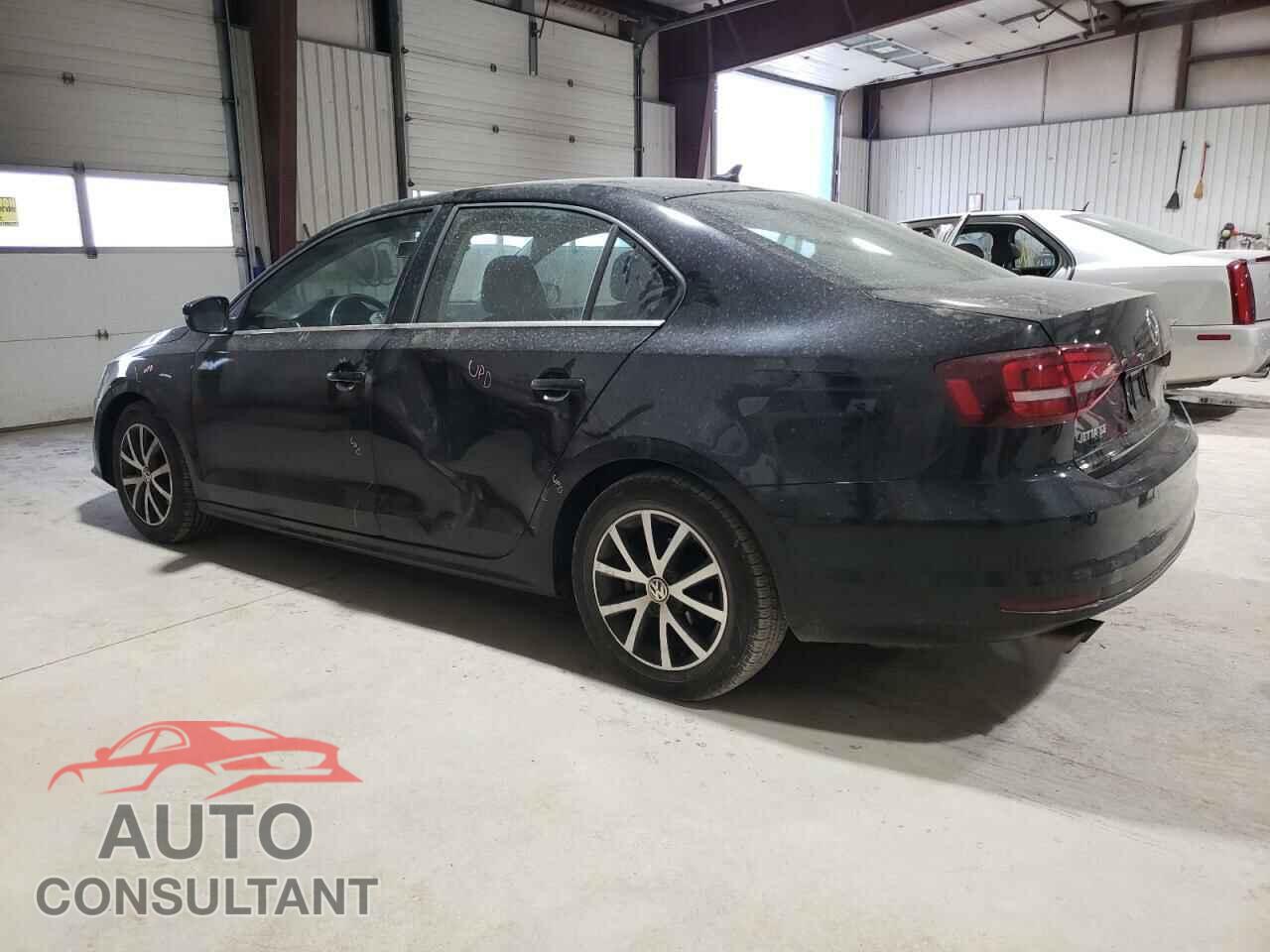 VOLKSWAGEN JETTA 2017 - 3VWDB7AJ8HM384577