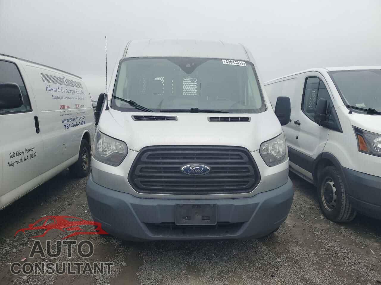 FORD TRANSIT 2015 - 1FTYR2CG2FKA70951
