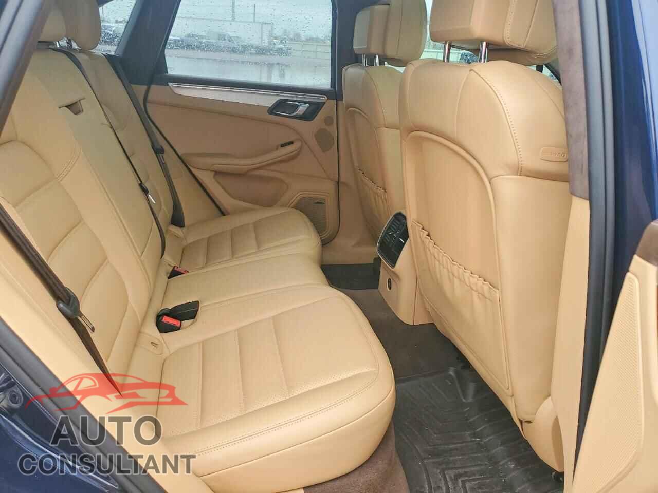 PORSCHE MACAN 2018 - WP1AF2A5XJLB70759