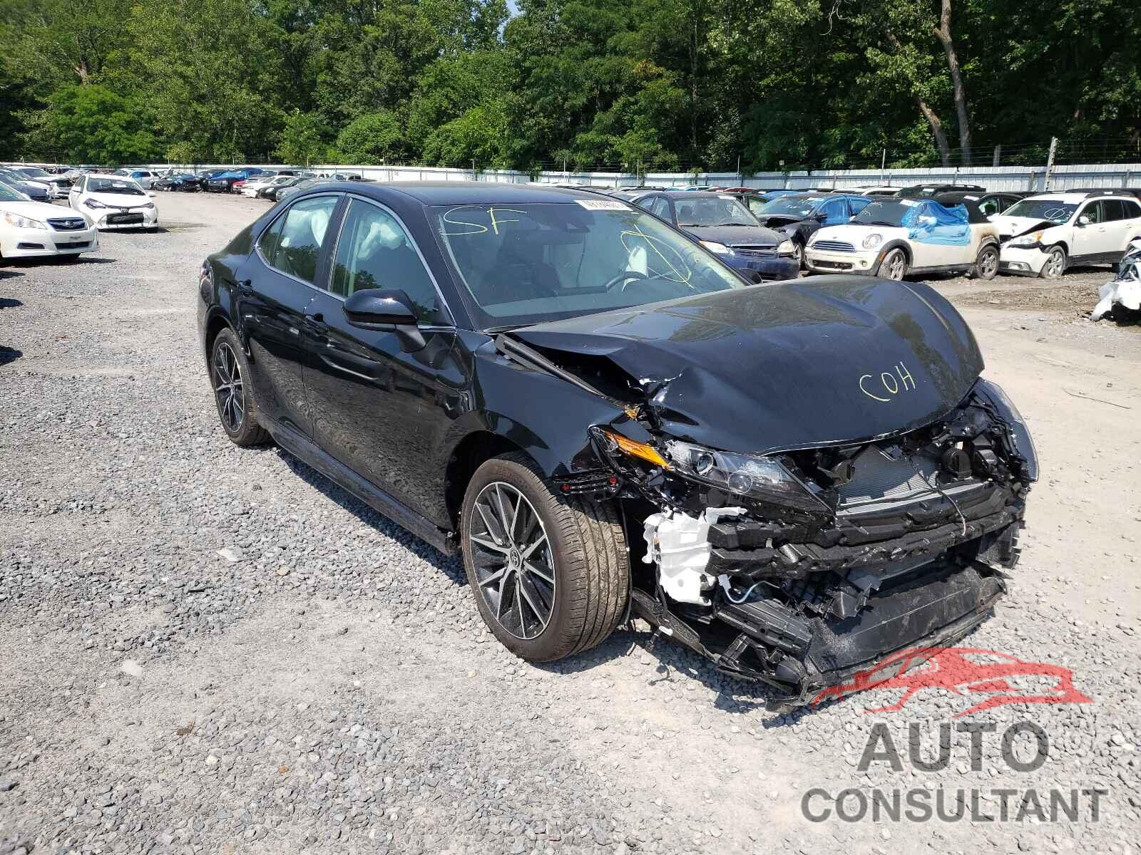 TOYOTA CAMRY 2021 - 4T1G11BK6MU023910