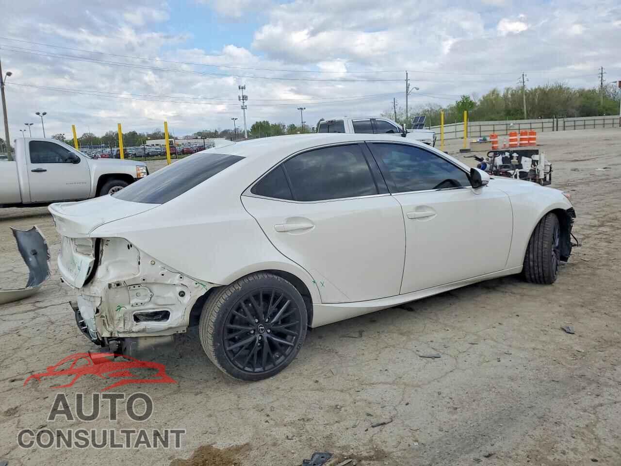 LEXUS IS 2015 - JTHCF1D20F5018778