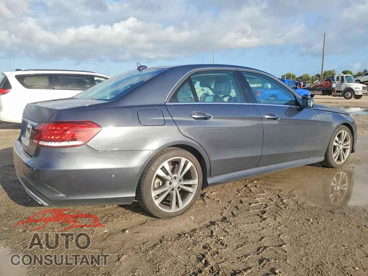 MERCEDES-BENZ E-CLASS 2014 - WDDHF5KB2EA977922