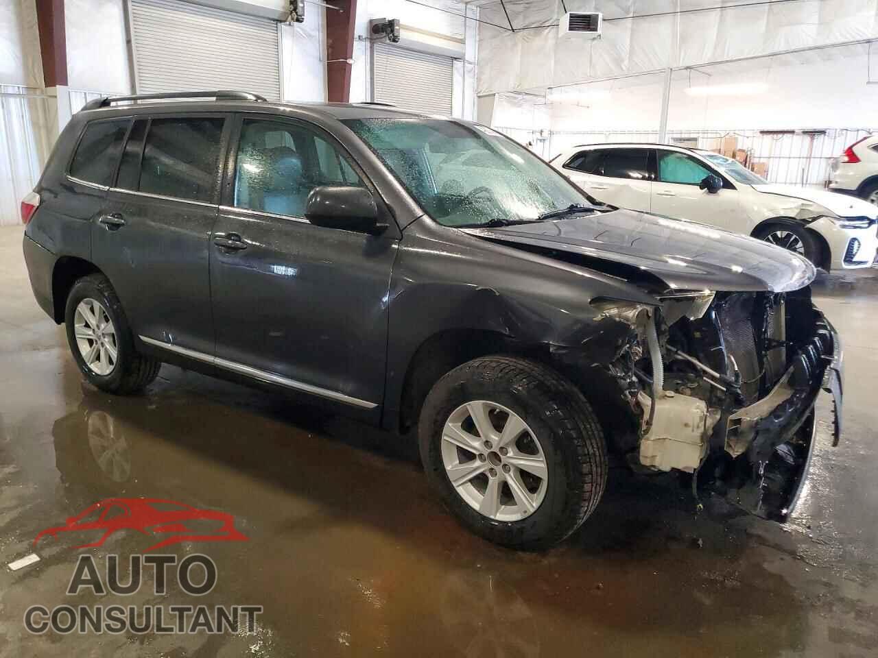 TOYOTA HIGHLANDER 2013 - 5TDBK3EH8DS267019
