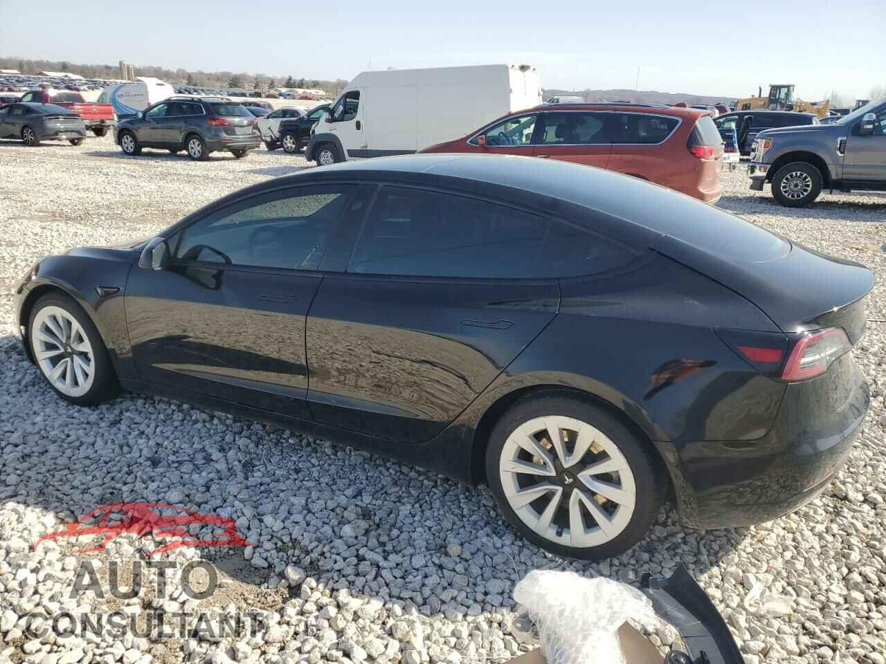 TESLA MODEL 3 2021 - 5YJ3E1EA1MF077201