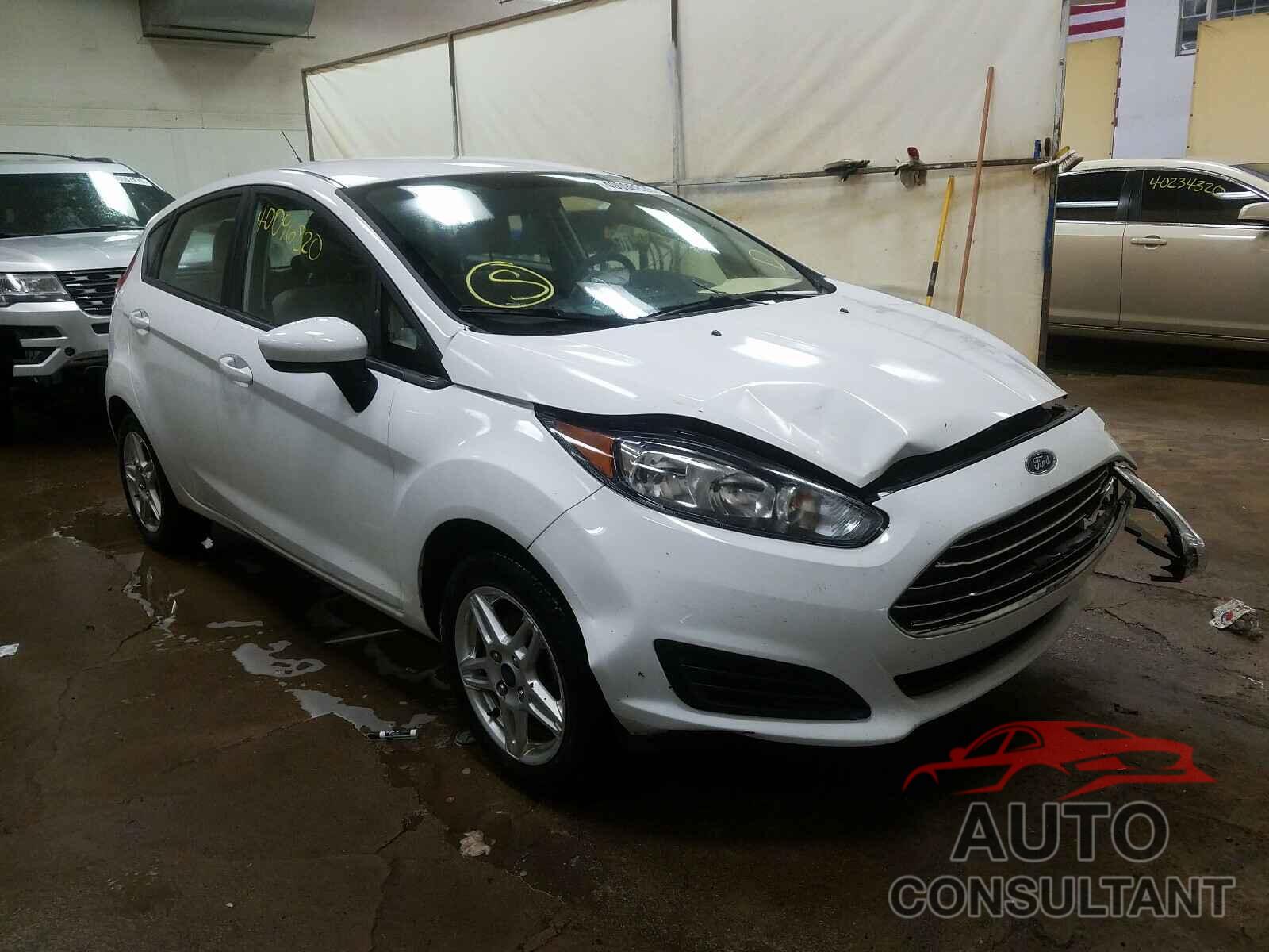 FORD FIESTA 2017 - 3FADP4EJ0HM157578