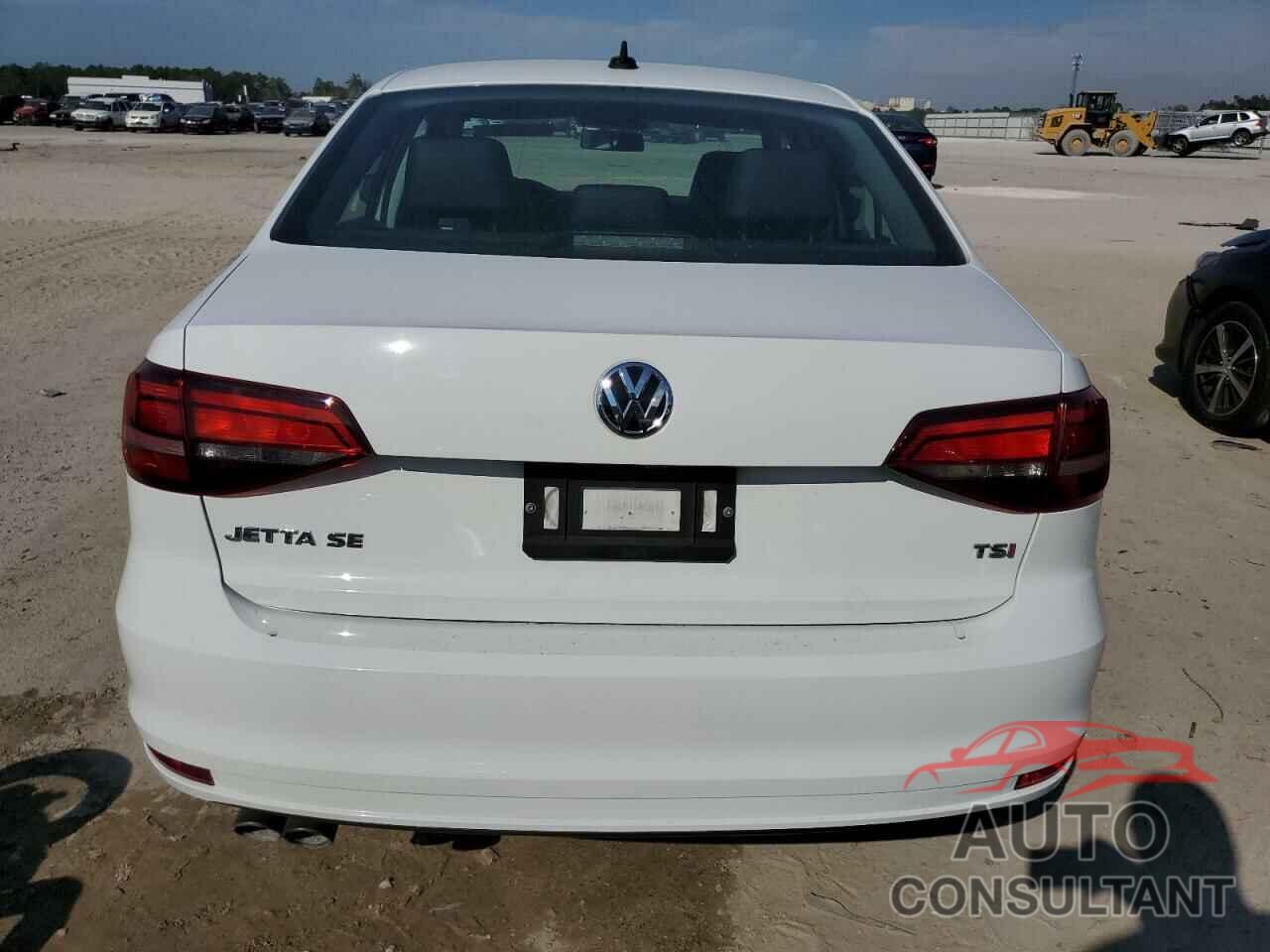 VOLKSWAGEN JETTA 2018 - 3VWDB7AJ8JM225838