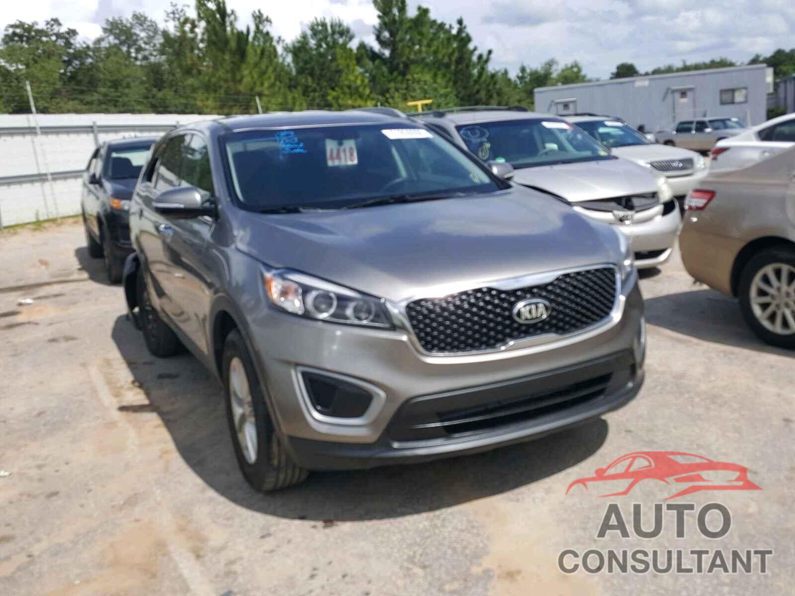 KIA SORENTO LX 2016 - 5XYPG4A35GG158591