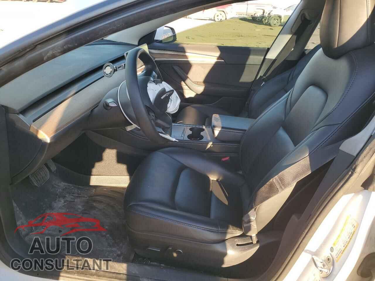 TESLA MODEL 3 2022 - 5YJ3E1EA0NF250949