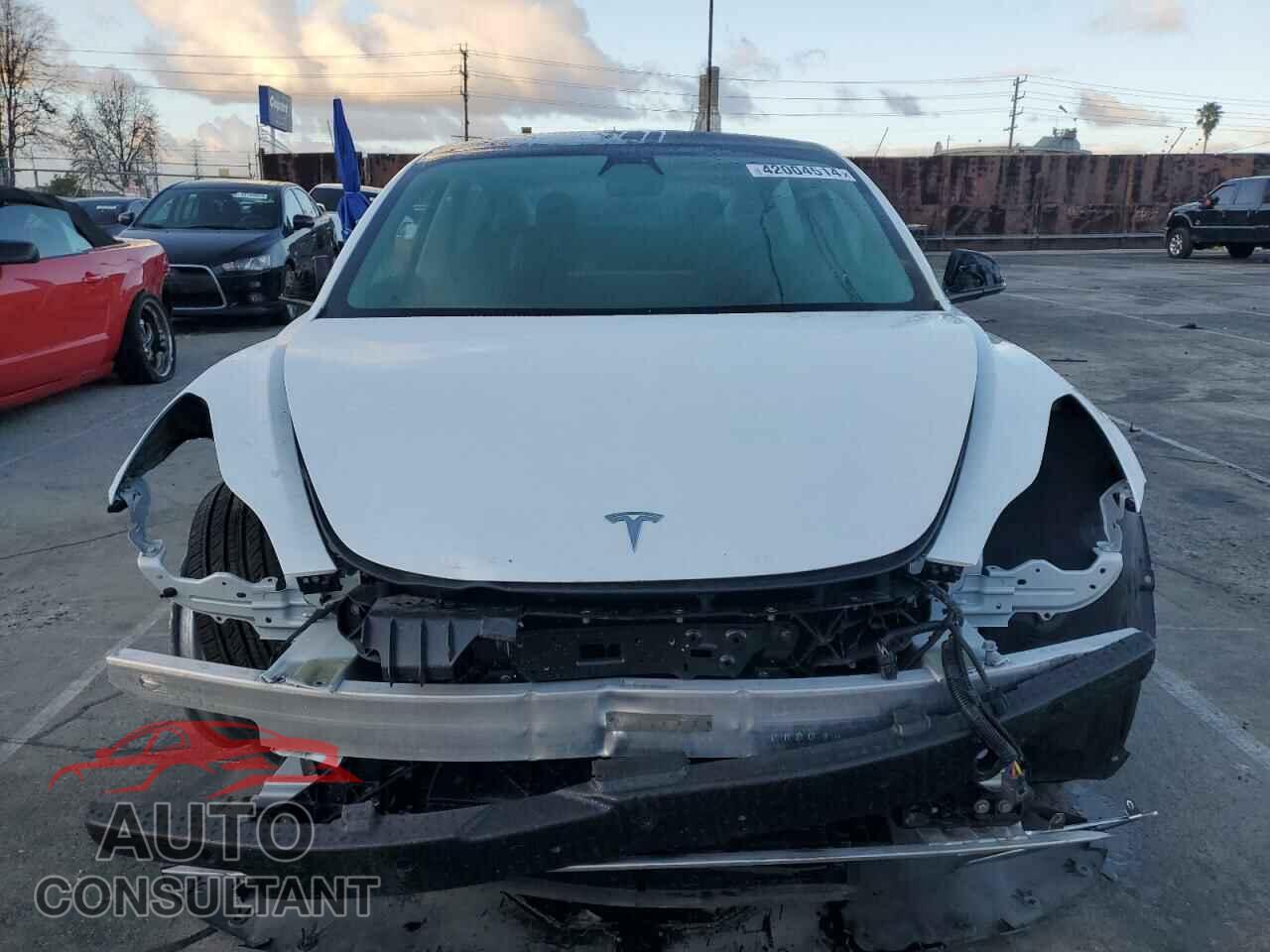 TESLA MODEL 3 2022 - 5YJ3E1EB3NF144455