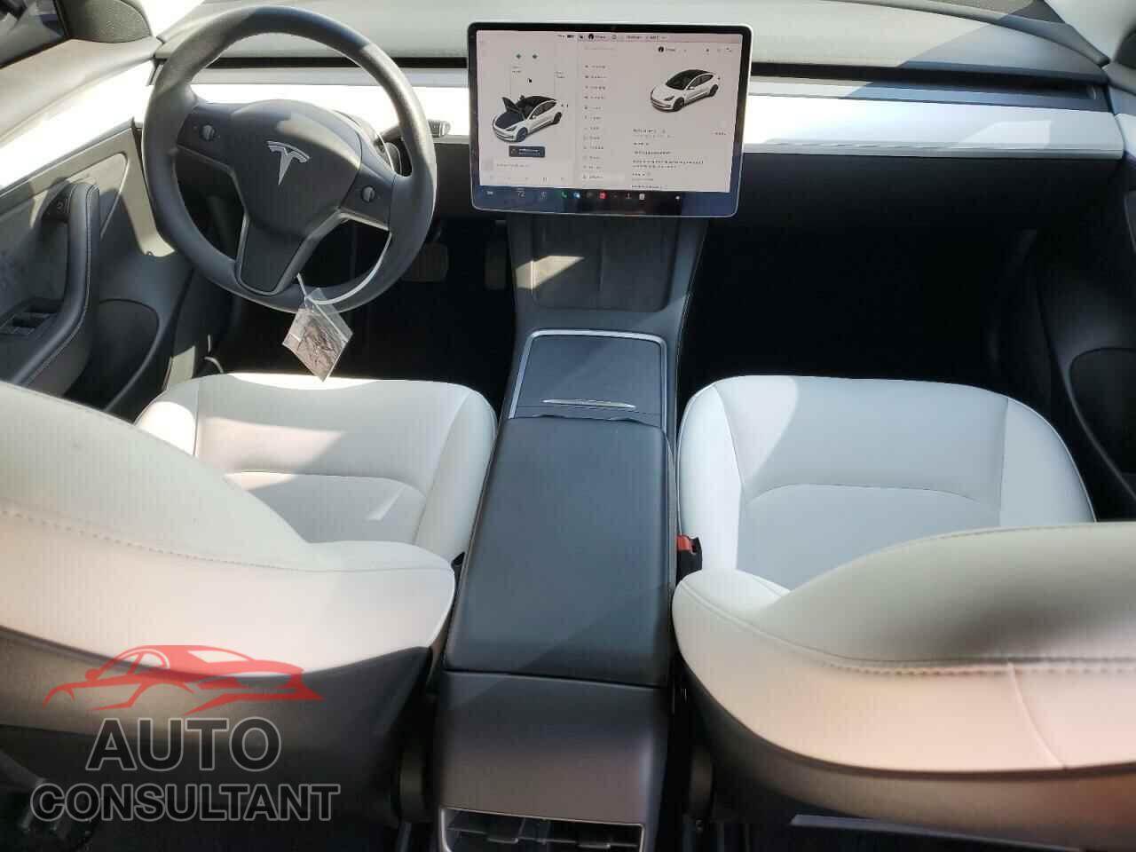 TESLA MODEL 3 2021 - 5YJ3E1EA4MF096065